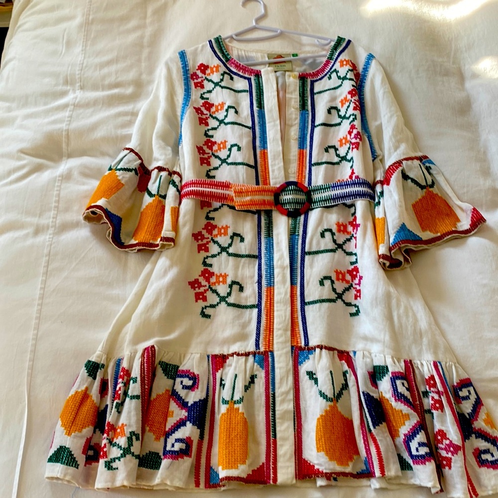 Farm Rio embroidered dress, Size small